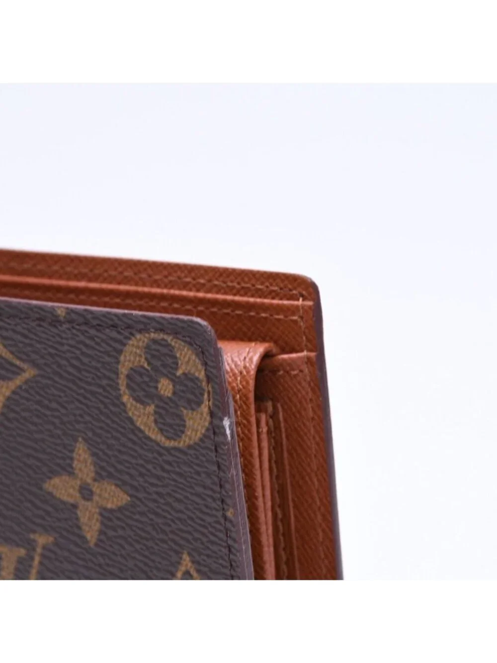 Louis Vuitton Portefeuille Marco Bifold Wallet Brown